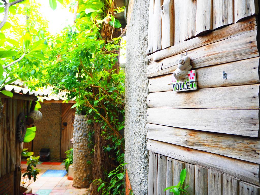 Three J Guesthouse Kamphaeng Phet Exterior photo